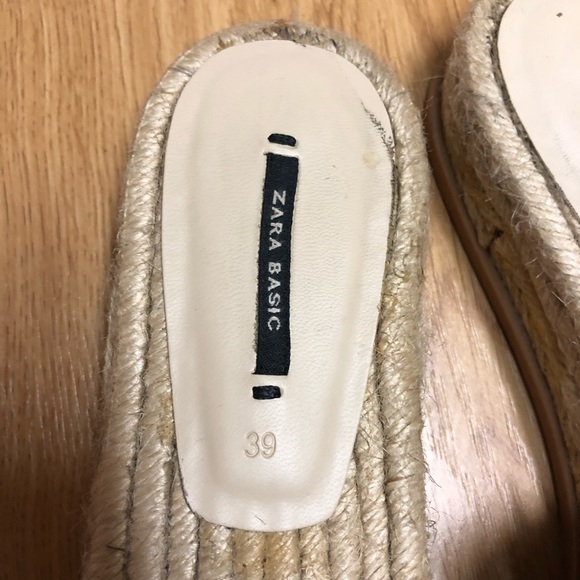 Shoes - Picture 3 of 4